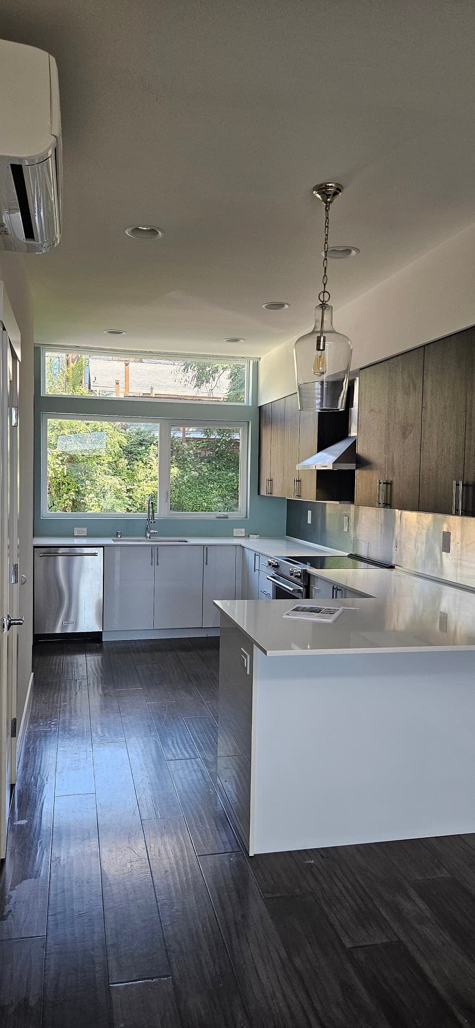 1310 Yakima Ave S, Seattle WA 98144 photo 4