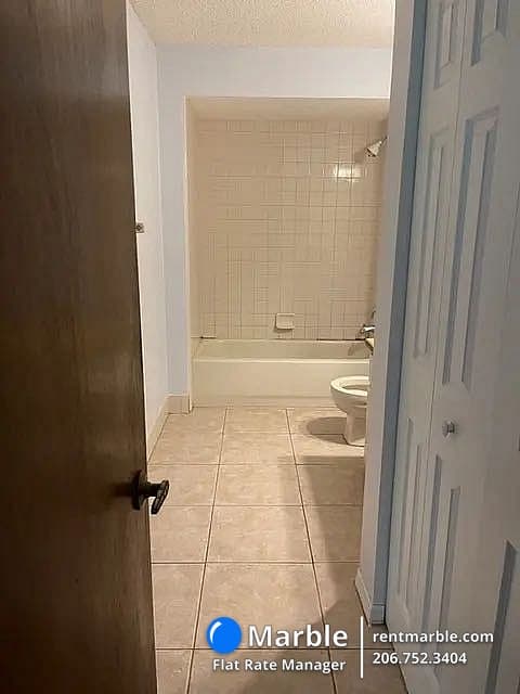 2076 Oak Meadow Cir, South Daytona FL 32119 photo 13