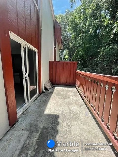 2076 Oak Meadow Cir, South Daytona FL 32119 photo 3