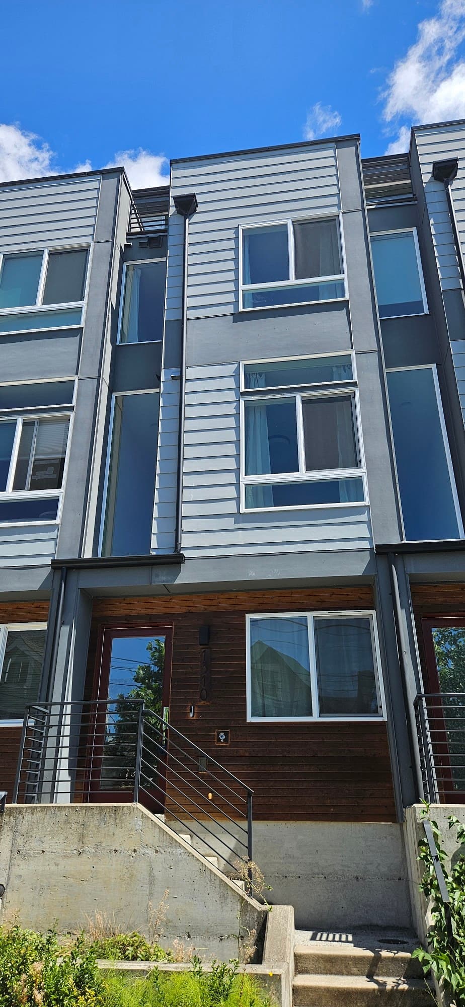 1310 Yakima Ave S, Seattle WA 98144 photo 2