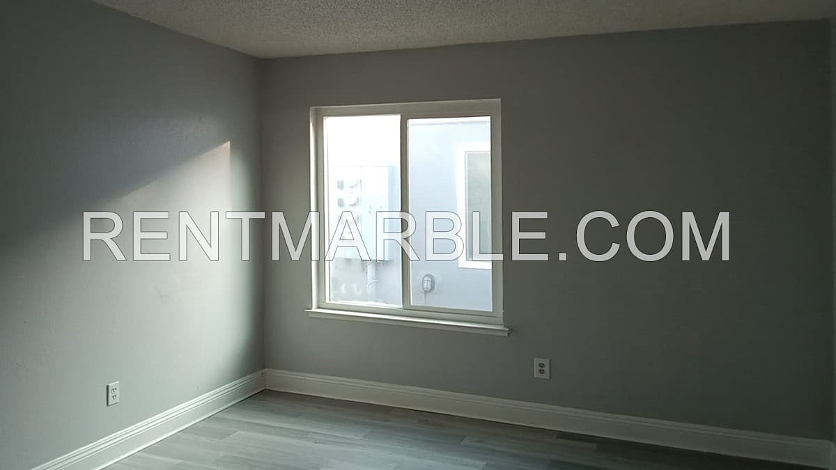 4550 E Fountain Way, Apt 103, Fresno CA 93726 photo 6