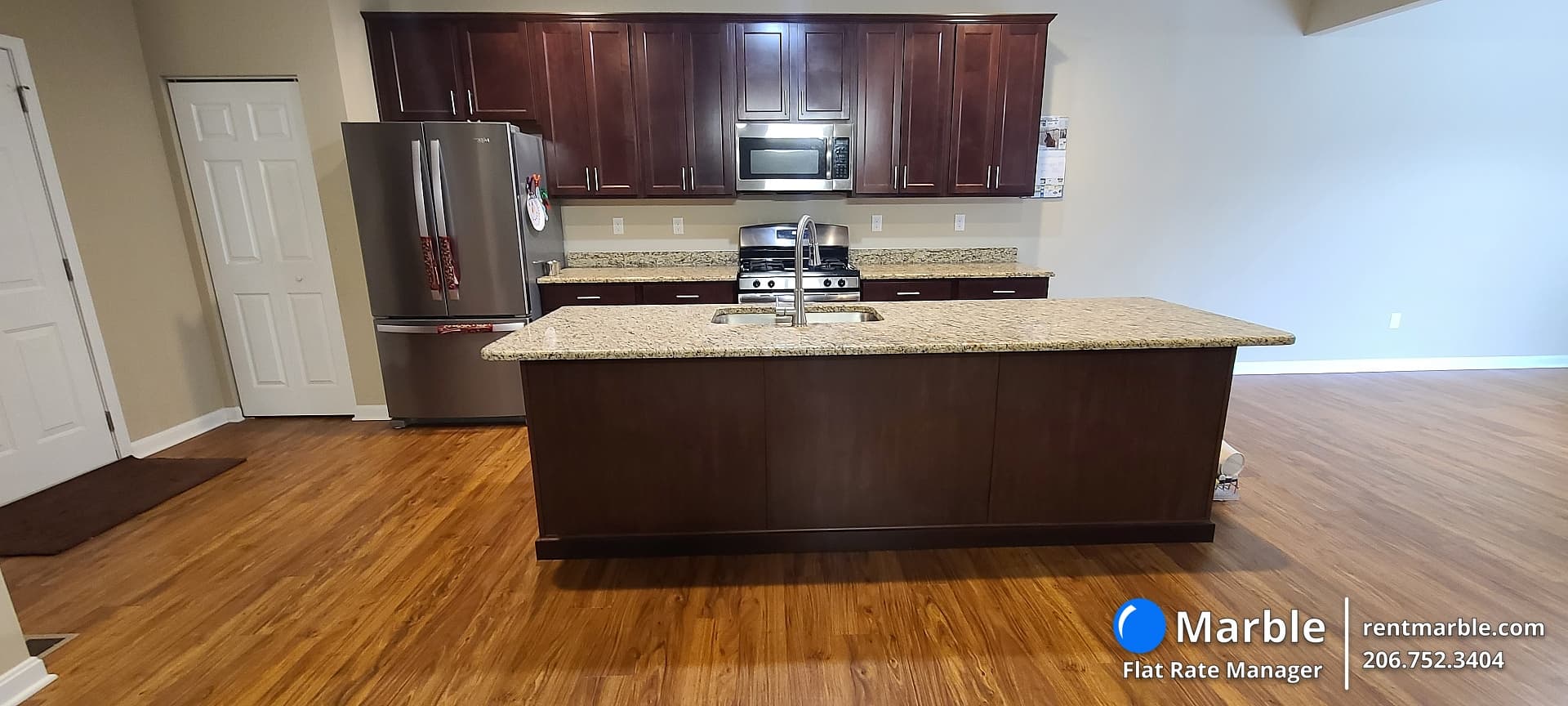 214 Lockheed Dr, Coraopolis PA 15108 photo 4