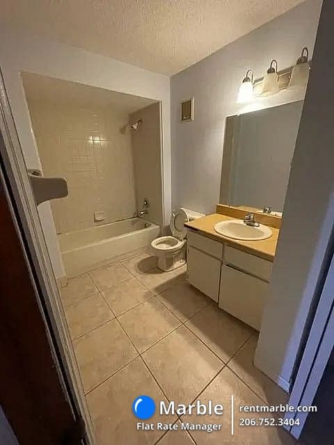 2076 Oak Meadow Cir, South Daytona FL 32119 photo 14