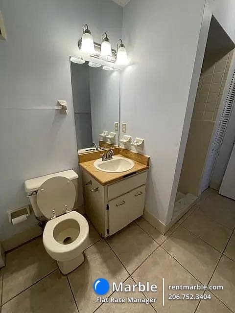 2076 Oak Meadow Cir, South Daytona FL 32119 photo 9