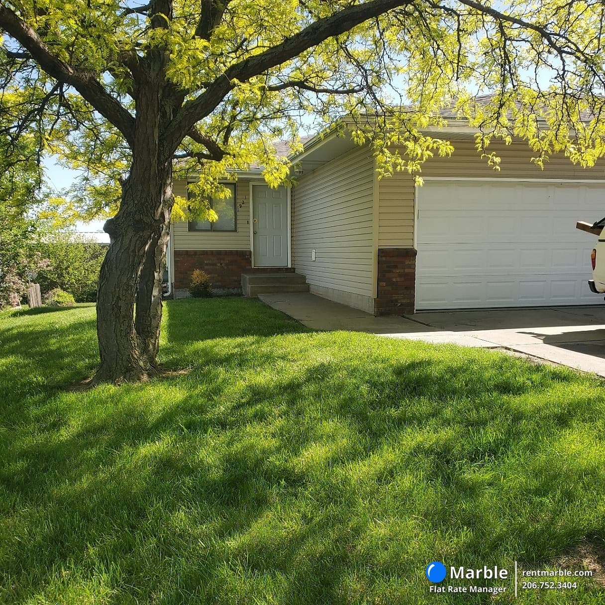 1921 Groveland St, Lincoln NE 68521 photo 3
